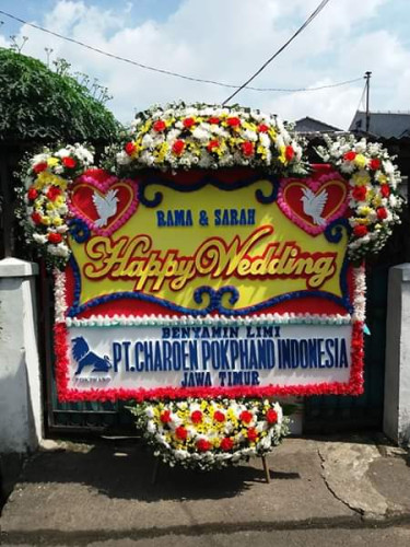 Karangan Bunga Pernikahan  di Lembata